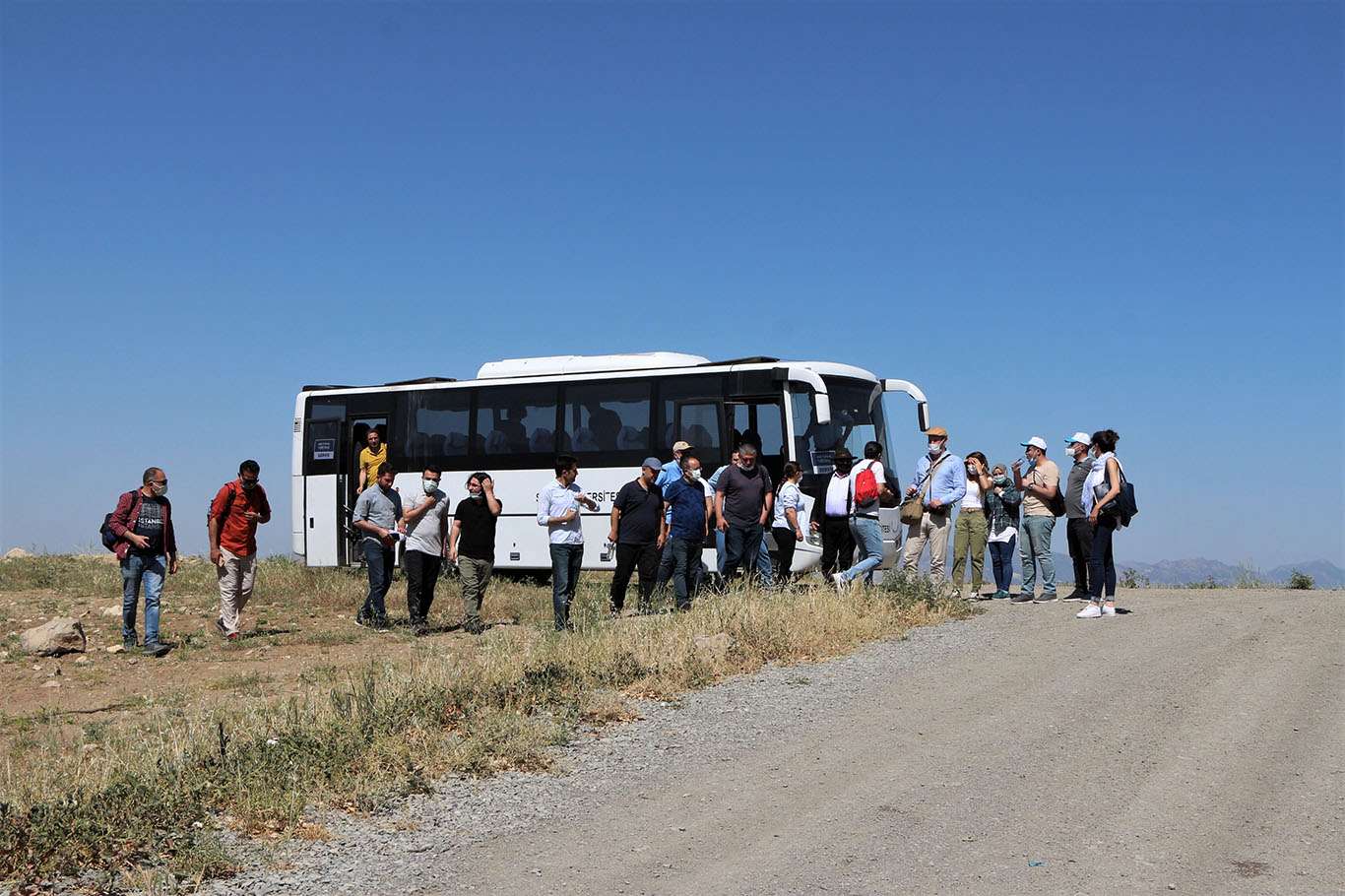Akademisyenler tufan sonrası ilk yerleşim yeri olduğu inanılan köyü gezdi